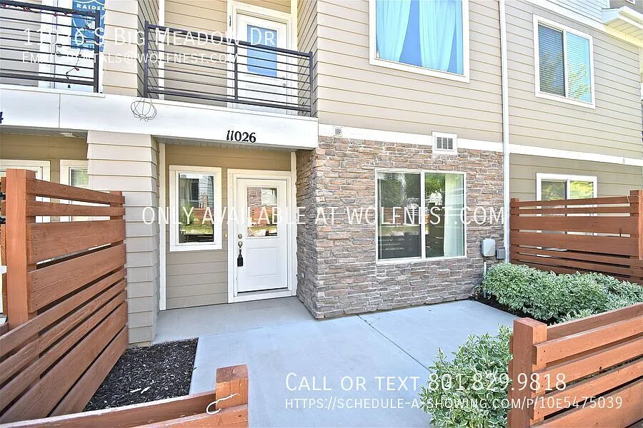 Building Photo - 11026 S Big Meadow Dr