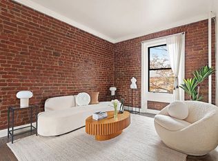 21-06 35th St #3E, Astoria, NY 11105