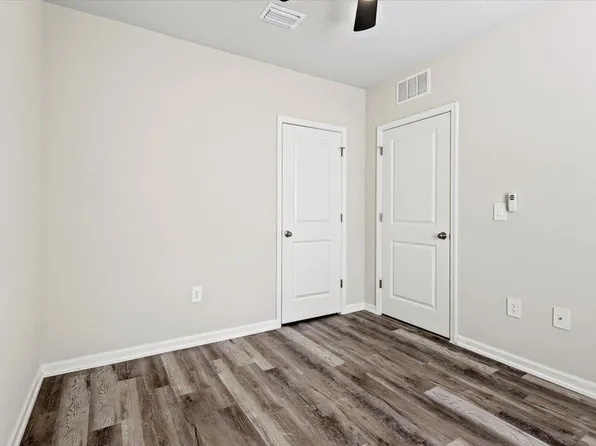 825 Persimmon Place, Fort Pierce, FL 34981
