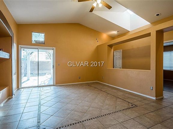 3rd image of 9911 Pioneer Ave