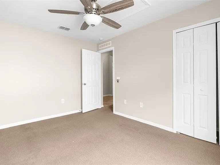 3220 Bellericay Ln — Photo 13