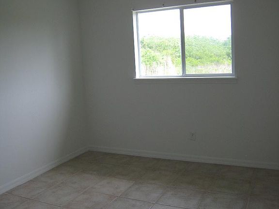2nd image of 304 Harry Ave S