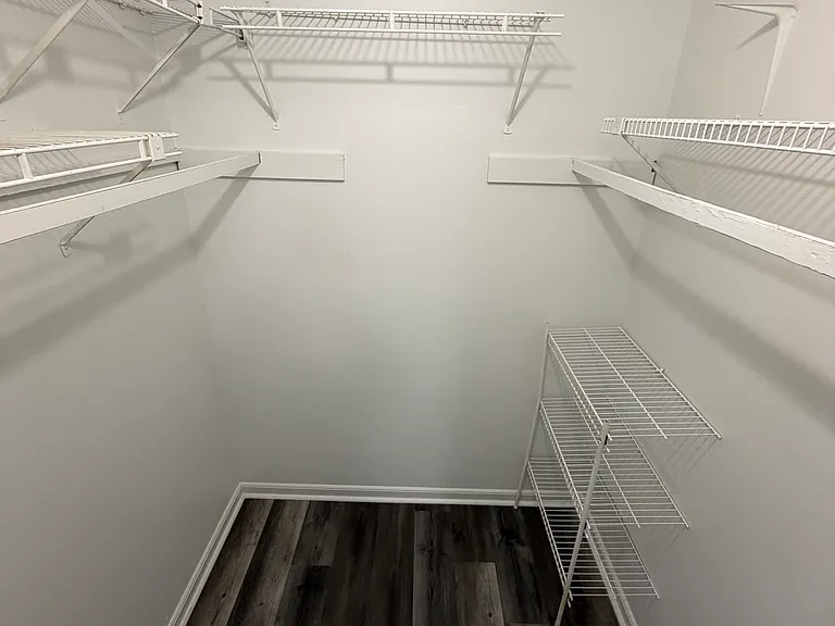 533 Cedar Dr — Photo 13