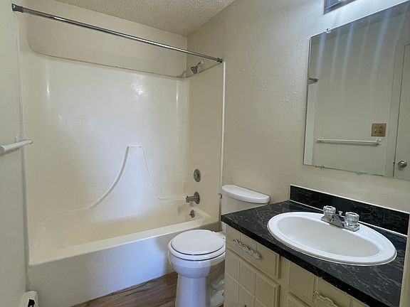 5th image of 10651 W 41st Ave
