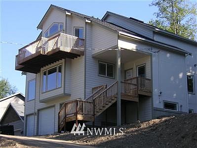 1st image of 5003 166th Avenue E