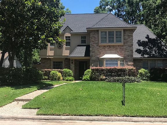 2nd image of 3611 Highgreen Dr