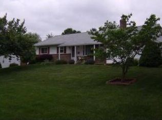 7220 Orlando St, Harrisburg, PA 17111