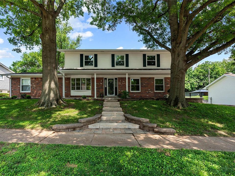 1st image of 964 Fernway Ln