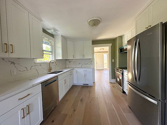 4th image of 12710 27th Ave NE