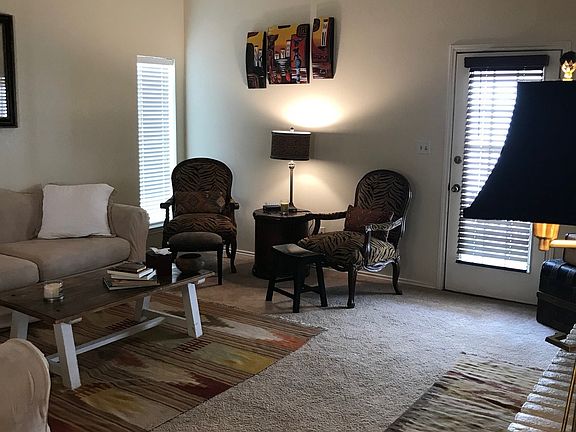 4th image of 1812 Mountain Shadow Dr