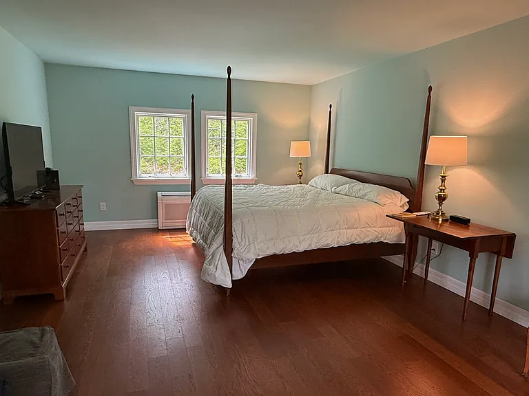 Primary bedroom suite, second floor, king bed