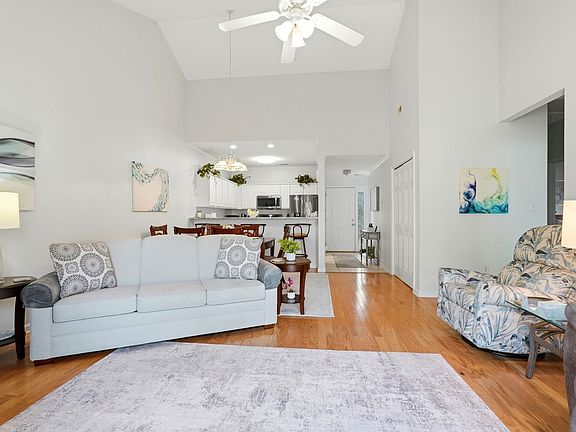 5th image of 122 Scotch Broom Dr. #201