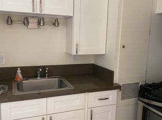 806 N Nopal St APT C, Santa Barbara, CA 93103