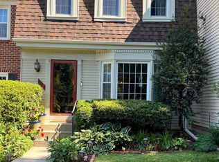 2171 Greenkeepers Ct, Reston, VA 20191