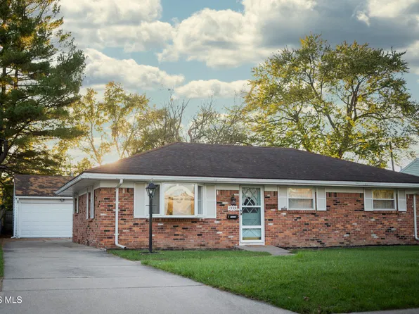1339 Cady St, Maumee, OH 43537