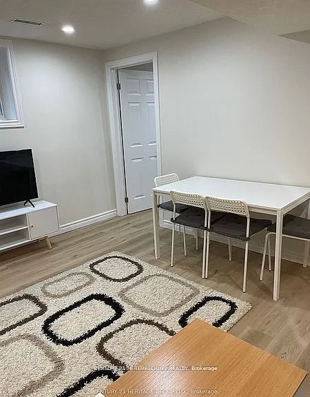 37 Crystal Dr #BASEMENT — Photo 5