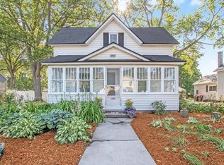 257 Wall St, Zeeland, MI 49464