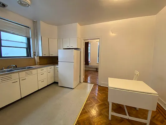 Rented by Rentiko Inc | media 5