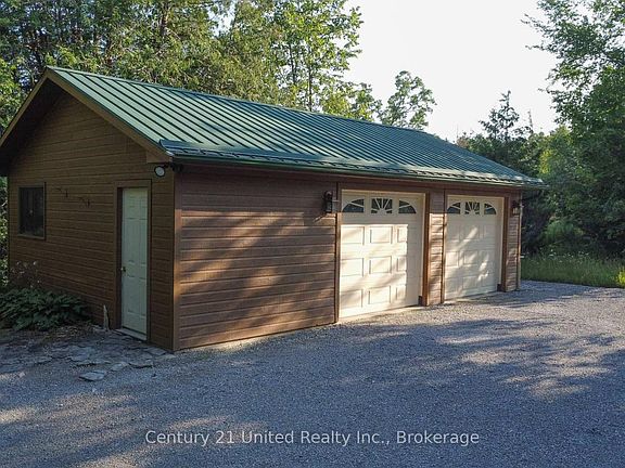 2nd image of 395 Sawmill Rd