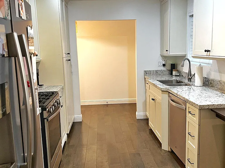 8256 E Monte Vista Rd — Photo 10