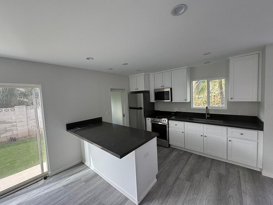 1st image of 6531 Gaviota Ave