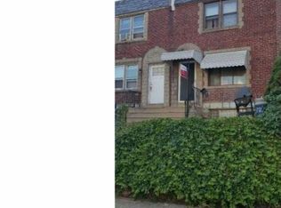 4572 Shelbourne St, Philadelphia, PA 19124