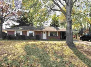 828 Academy Park Dr, Canton, MS 39046