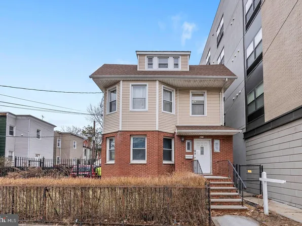 425-427 Bergen Ave, Jersey City, NJ 07305
