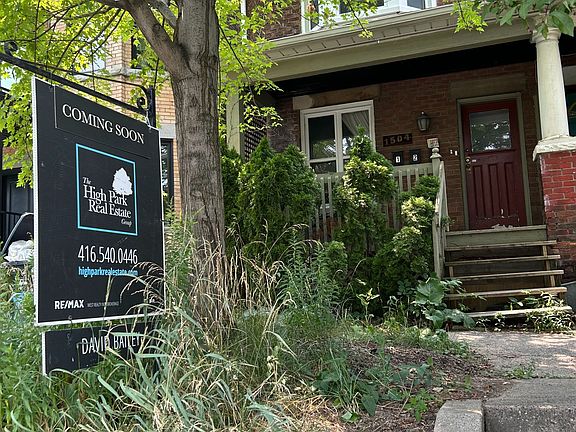 2nd image of 1504 Dufferin St #1