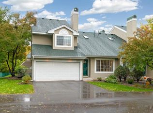 15660 25th Pl N UNIT B, Plymouth, MN 55447