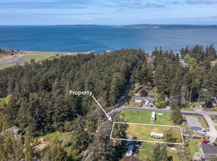 1490 N Beach Rd, Eastsound, WA 98245