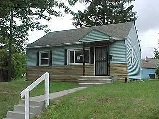 1180 E 23rd Ave photo 1