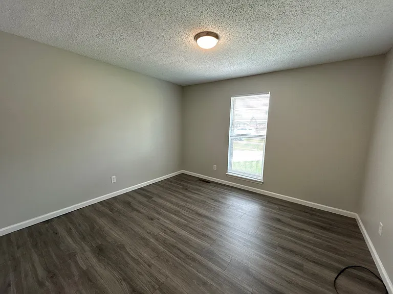 121 Hillshire Cv #R — Photo 7