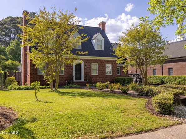 208 S Moseley Street, Edenton, NC 27932