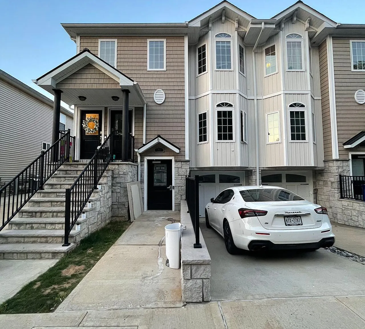 3 bed, 2500 sqft, $3,600 — Photo 2