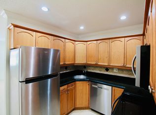 299 SW 7th St APT 209, Boca Raton, FL 33432