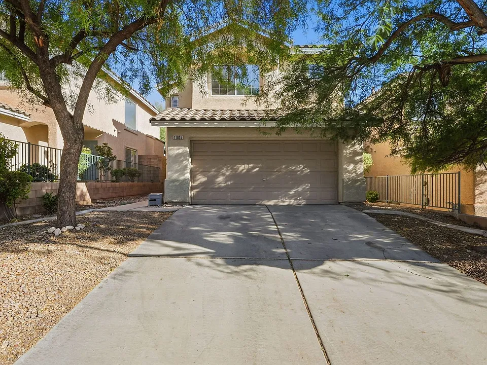 11016 Linden Leaf Ave