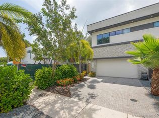 1412 NE 6th St, Fort Lauderdale, FL 33304