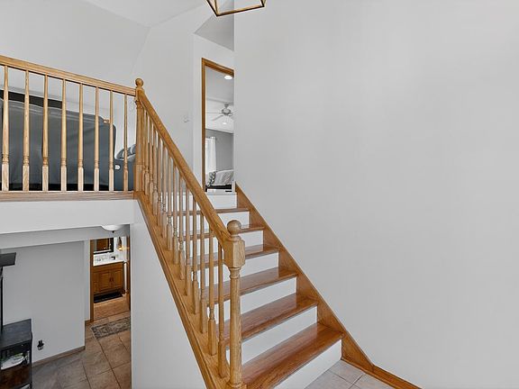 3rd image of 6440 Pagel Ln SE