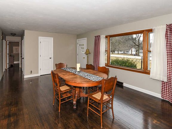 5th image of 2905 State Road 225 E