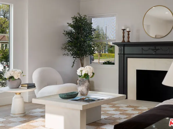 5742 Fallsgrove St, Los Angeles, CA 90016