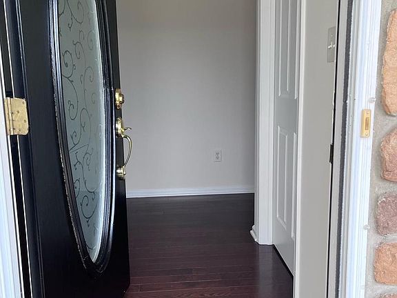 3rd image of 326 Keswick Dr