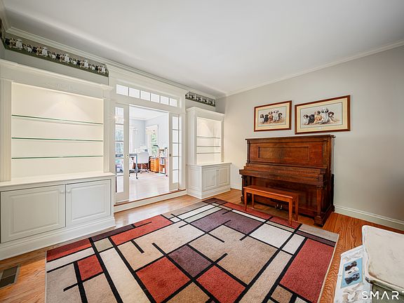 3rd image of 282 Laurelwood Lane