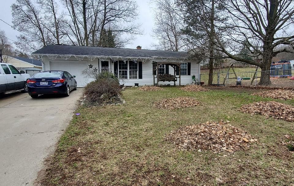 1st image of 226 Eastwood Dr