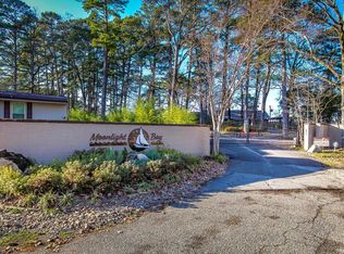 220 Sunset Bay Rd APT 13, Hot Springs, AR 71913