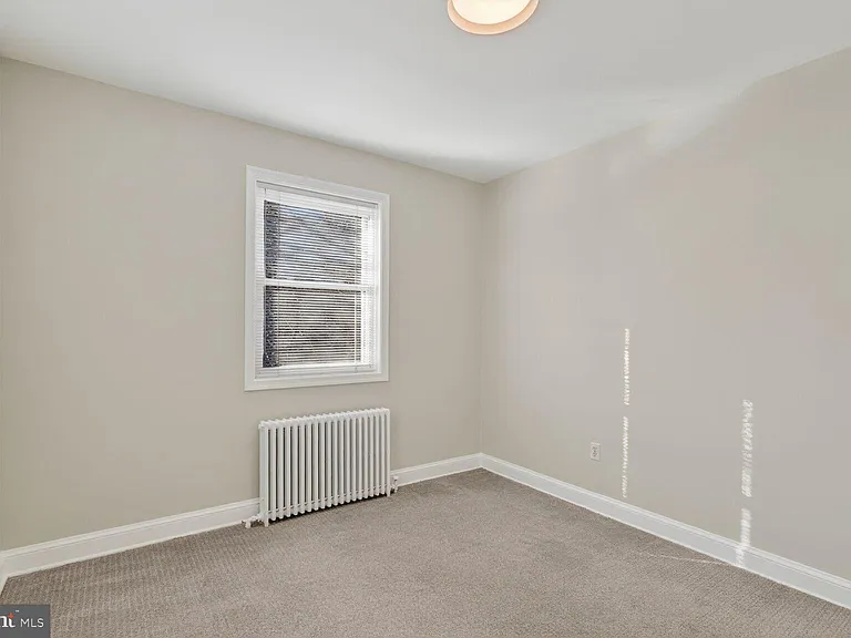 1410 N Quinn St #7 — Photo 15
