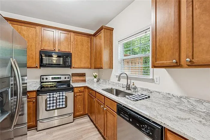 1640 Northgate Mill Dr — Photo 4