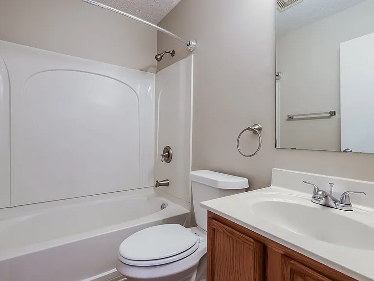 6514 Hunters Creek Blvd — Photo 12