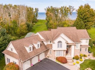 22 N Shore Dr, Hilton, NY 14468
