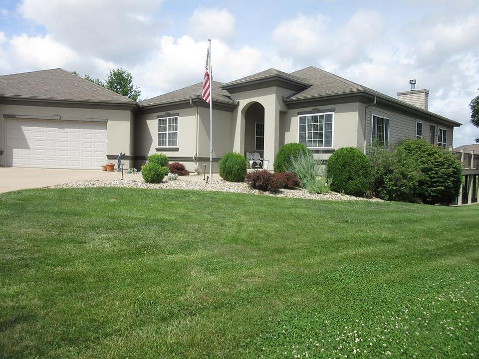 1st image of 203 Sandia Cir